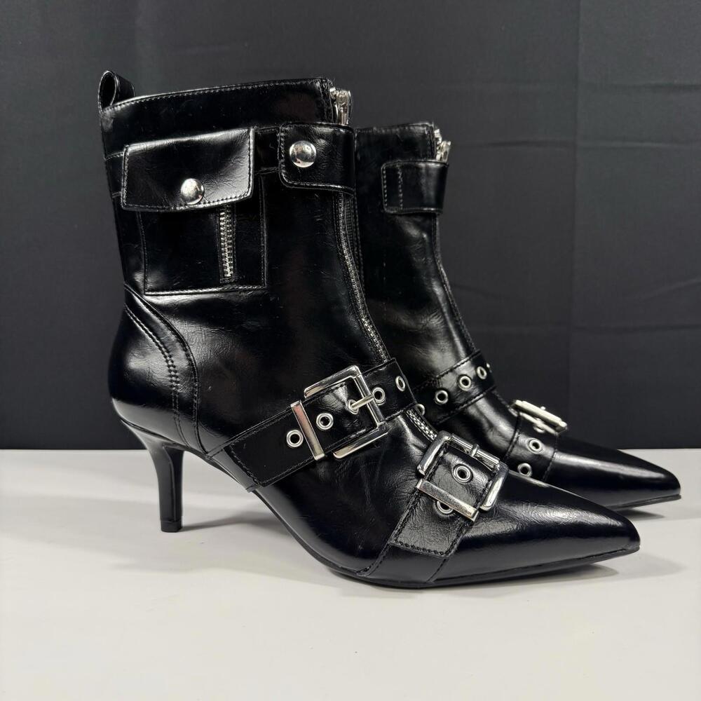 NEW Wild Pair Moonbeam Gothic Black Buckle Booties Size 8.5 Pointy Stiletto Heel - Picture 2 of 9